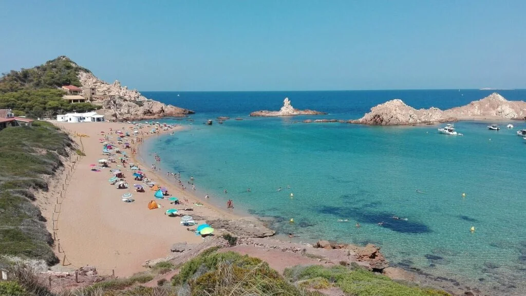 Menorca 
Ontdek de Balearen op Spanje tijdens de zomervakantie 